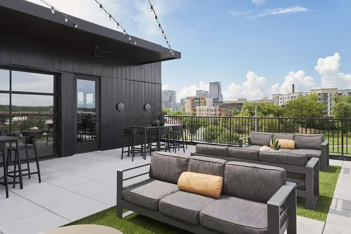 Petal & Palm-rooftop Patio & Gym-mins To Broadway