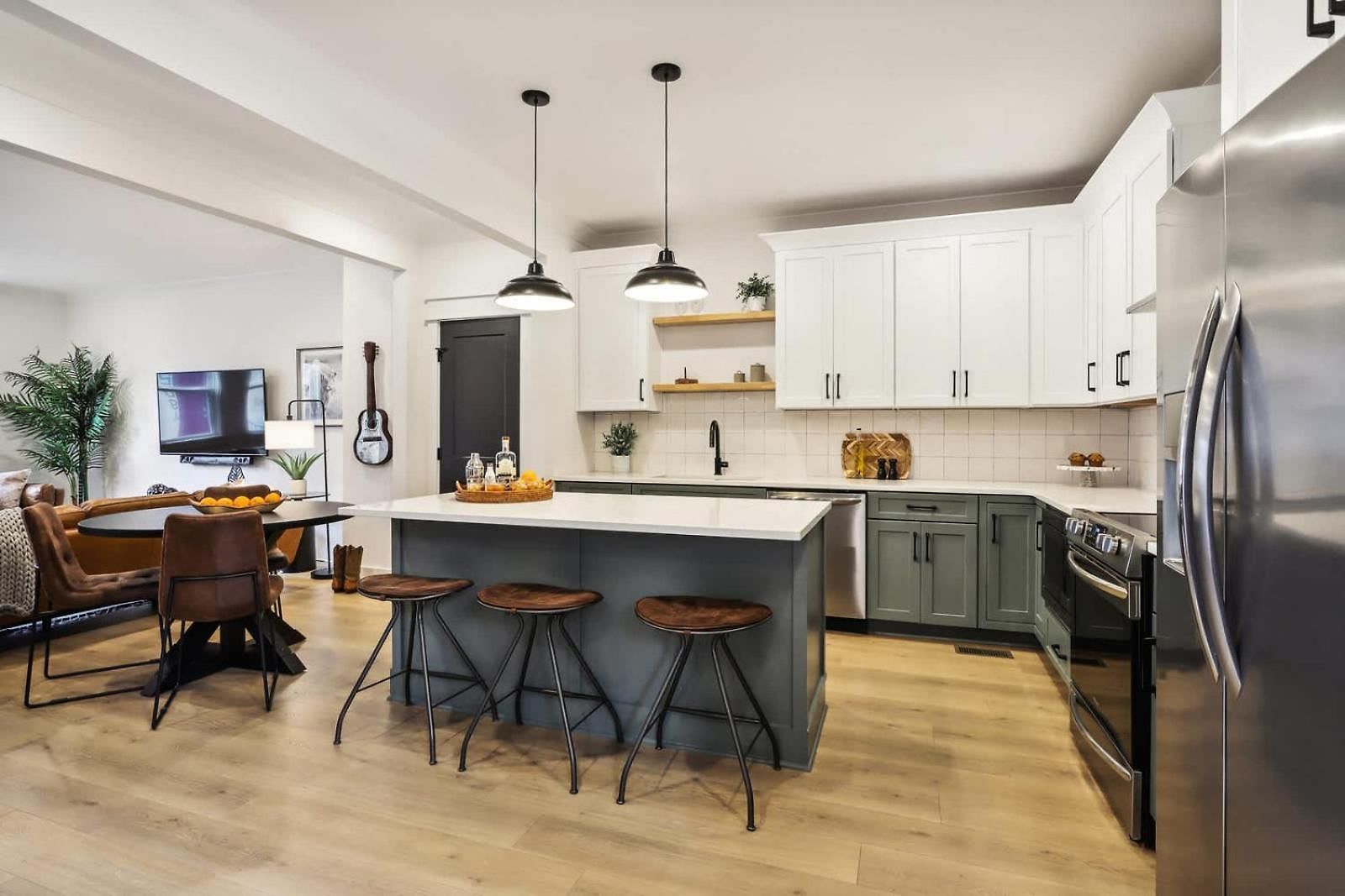 Modern Two Townhomes Close To Downtown Holiday home Nashville