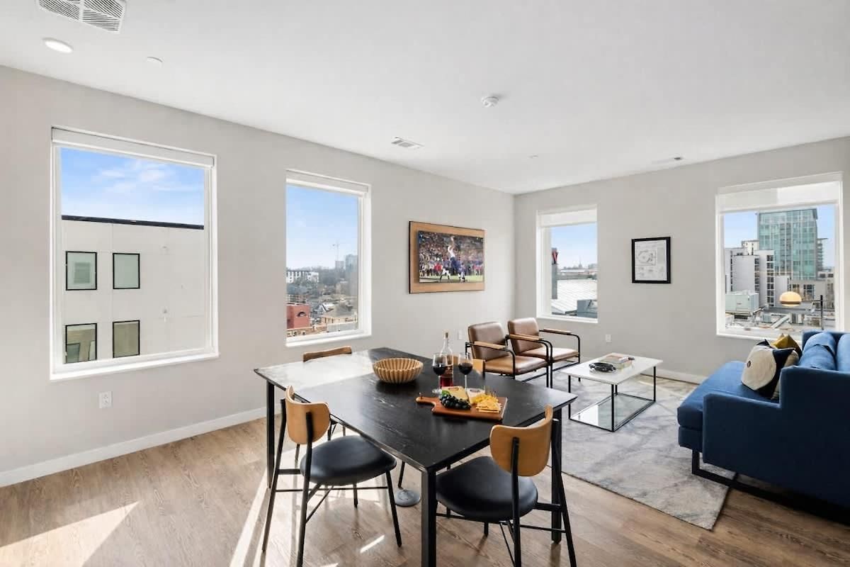 Holiday home Pianissimo-2 Units-rooftop Pool-gym-on Music Row Nashville