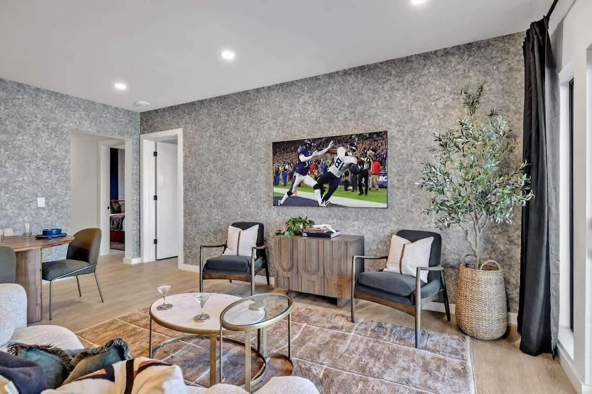 Hyve-anthem-private Balconies-walk To Broadway Nashville