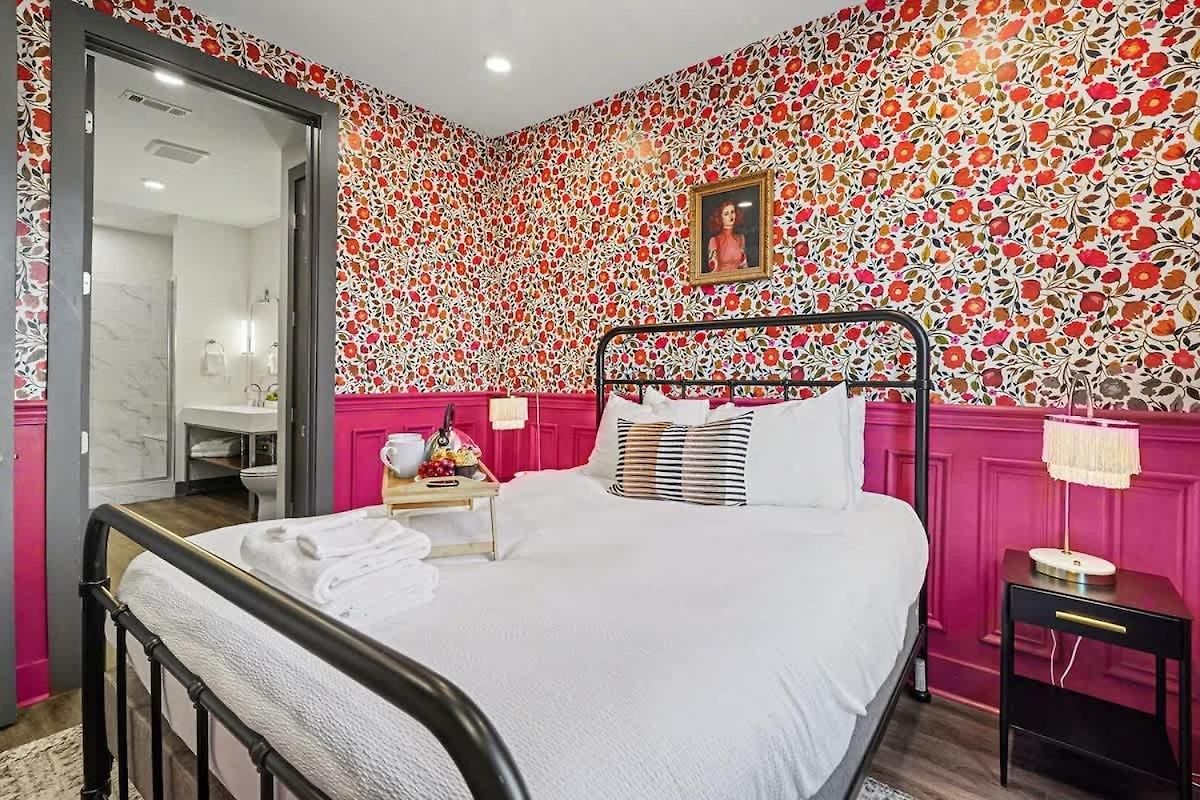 Petal & Palm-rooftop Patio & Gym-mins To Broadway Nashville