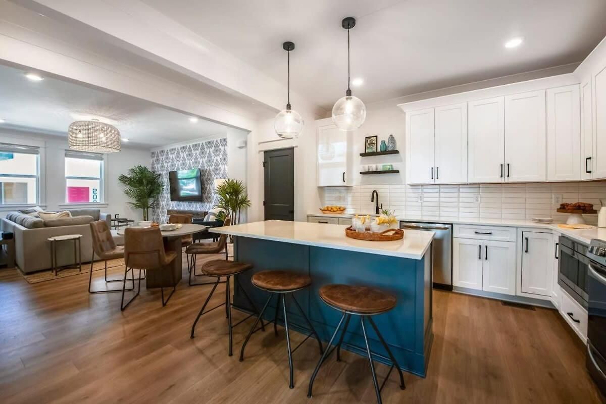 Holiday home Two Luxury Townhomes Near Five Points Nashville