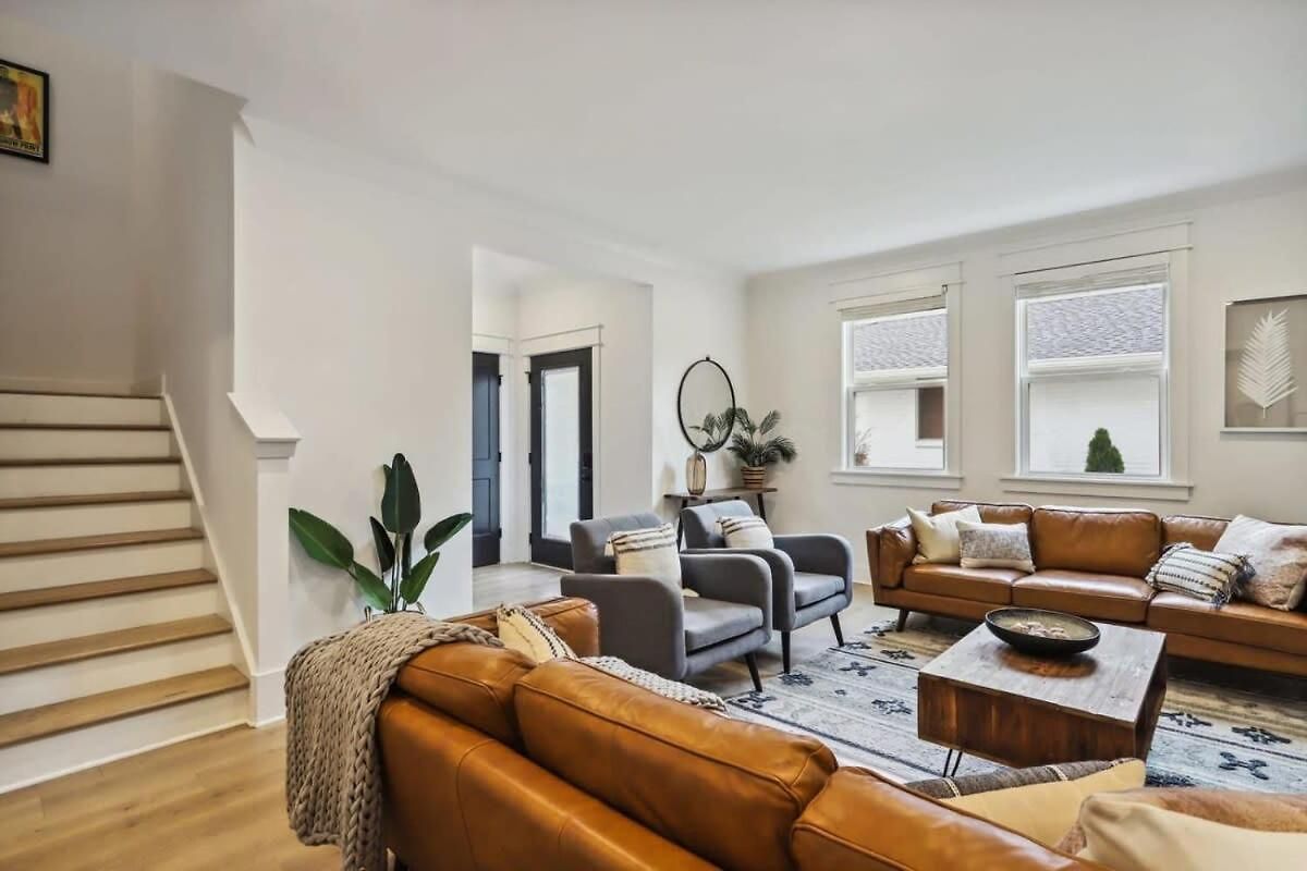 Holiday home Three Luxury Townhomes Near Five Points Nashville