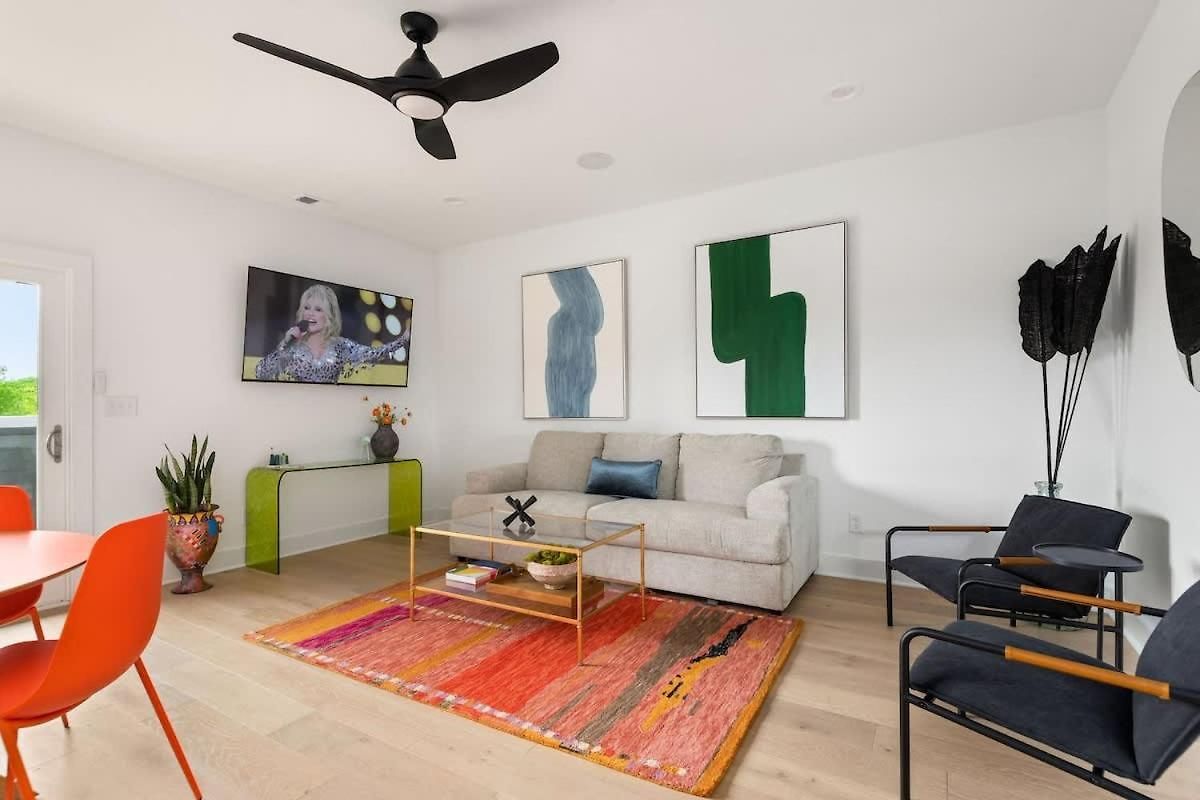 Holiday home Modern Palette - Private Patio - Mins To Broadway Nashville