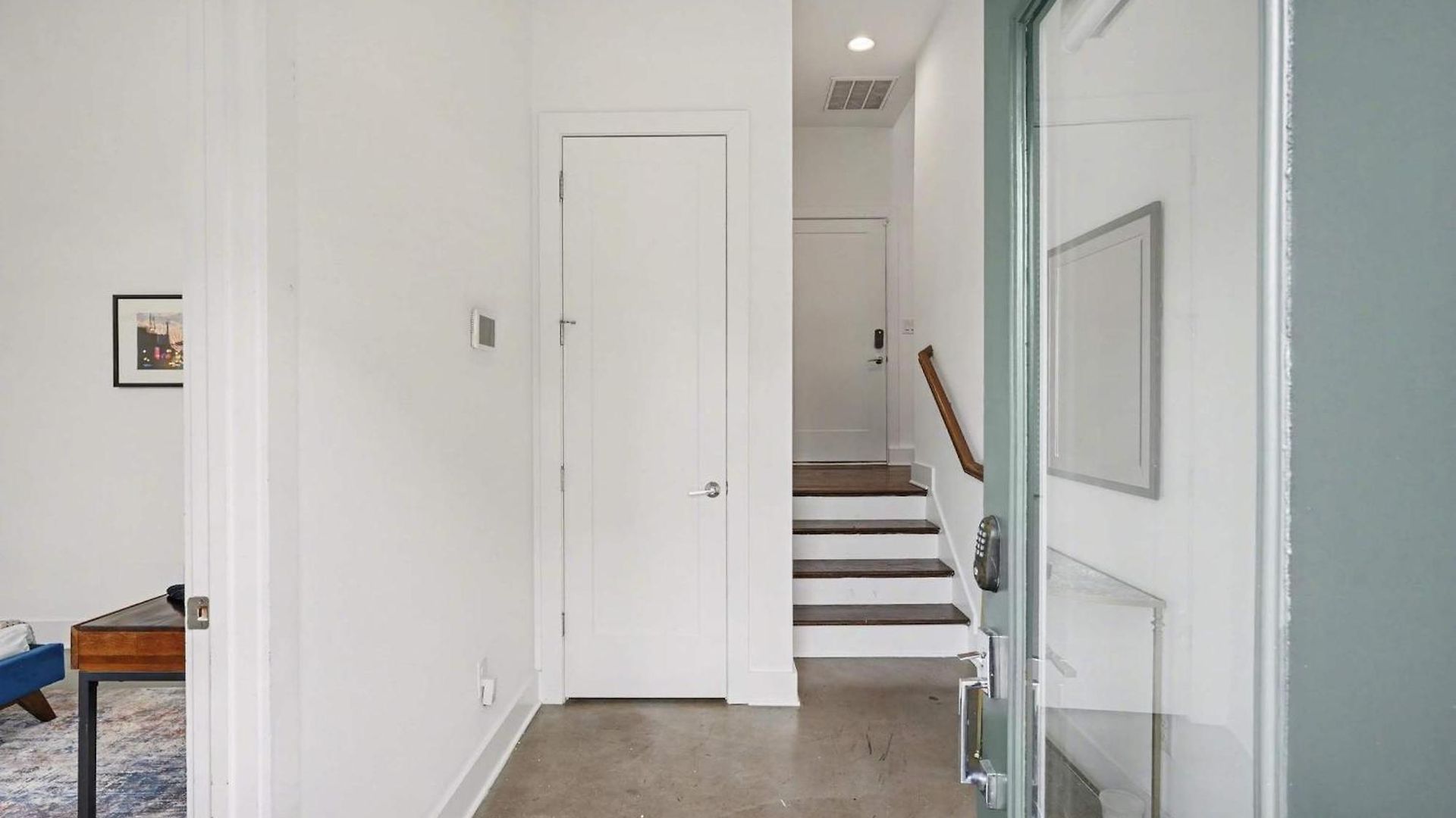 2 Modern Townhomes W Rooftop Views Near Broadway Holiday home Nashville
