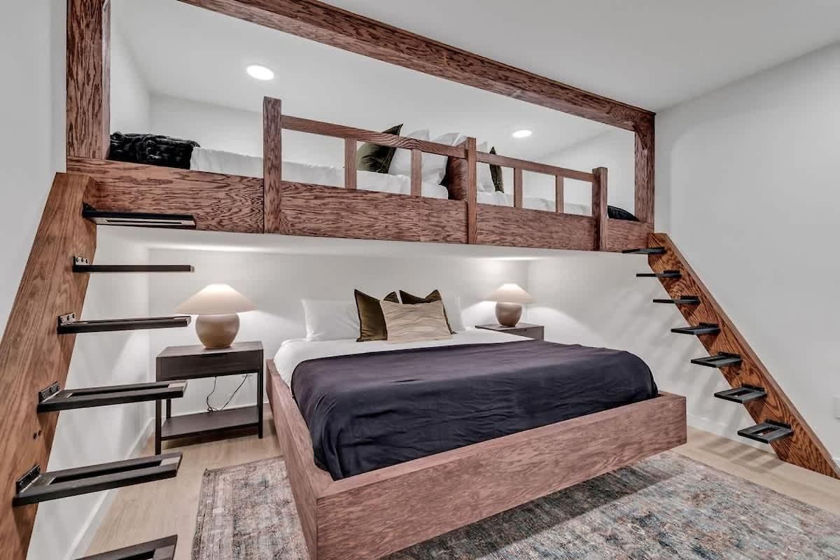 Hyve-anthem-private Balconies-walk To Broadway Nashville