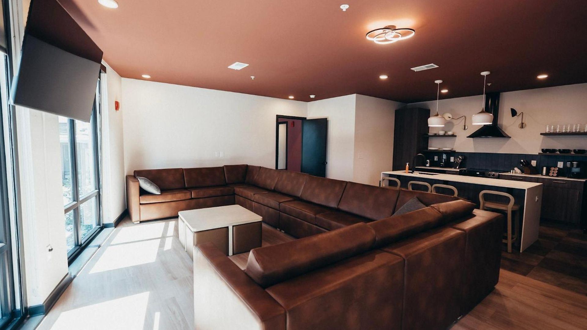 The Quinley Aparthotel 4*