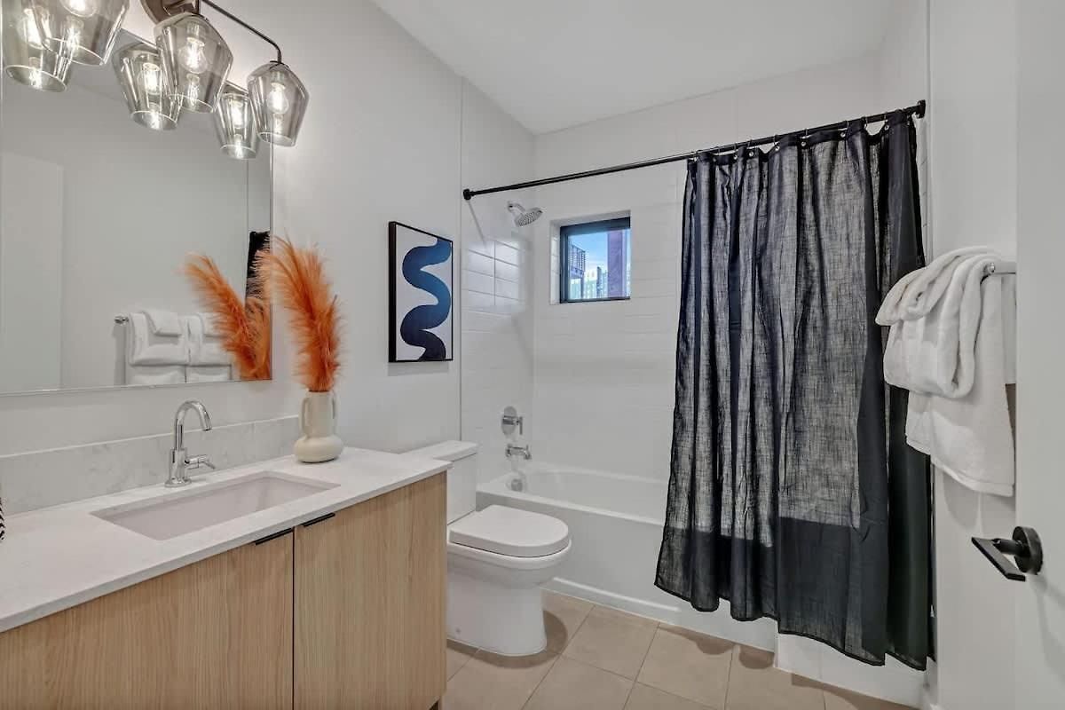 Hyve-anthem-private Balconies-walk To Broadway Holiday home *