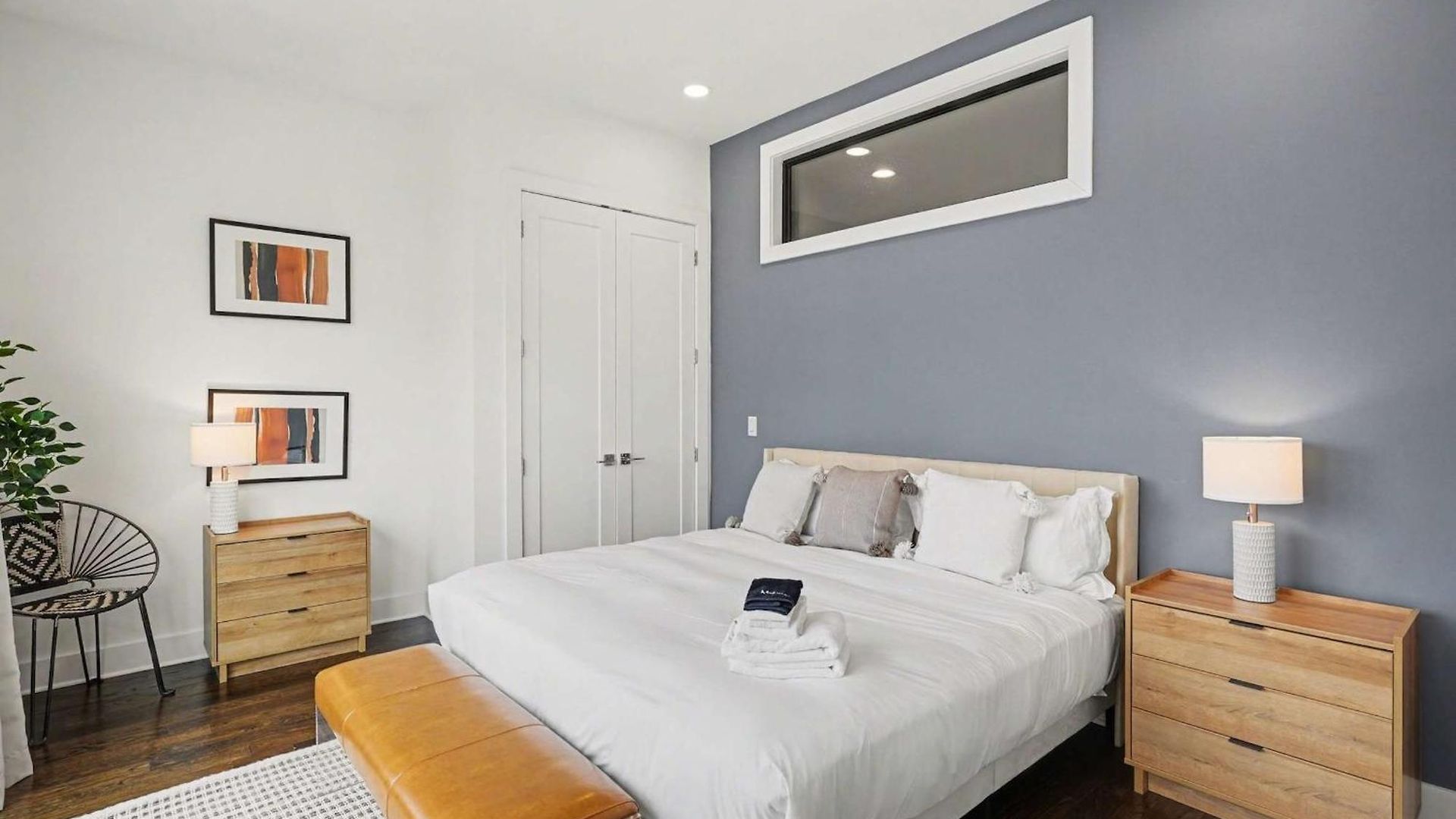 Chic Townhome X3 W Rooftop Views Near Broadway *