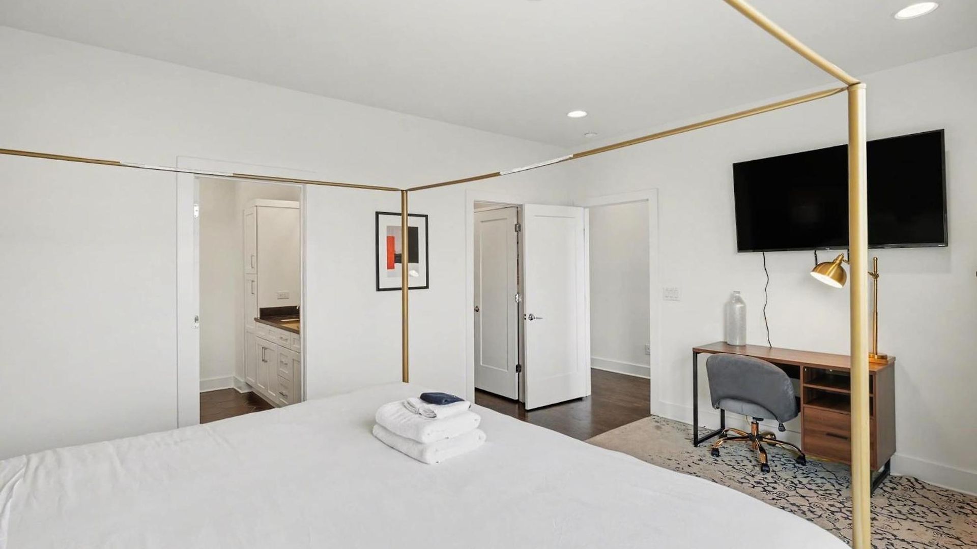 Chic Townhome X3 W Rooftop Views Near Broadway Nashville