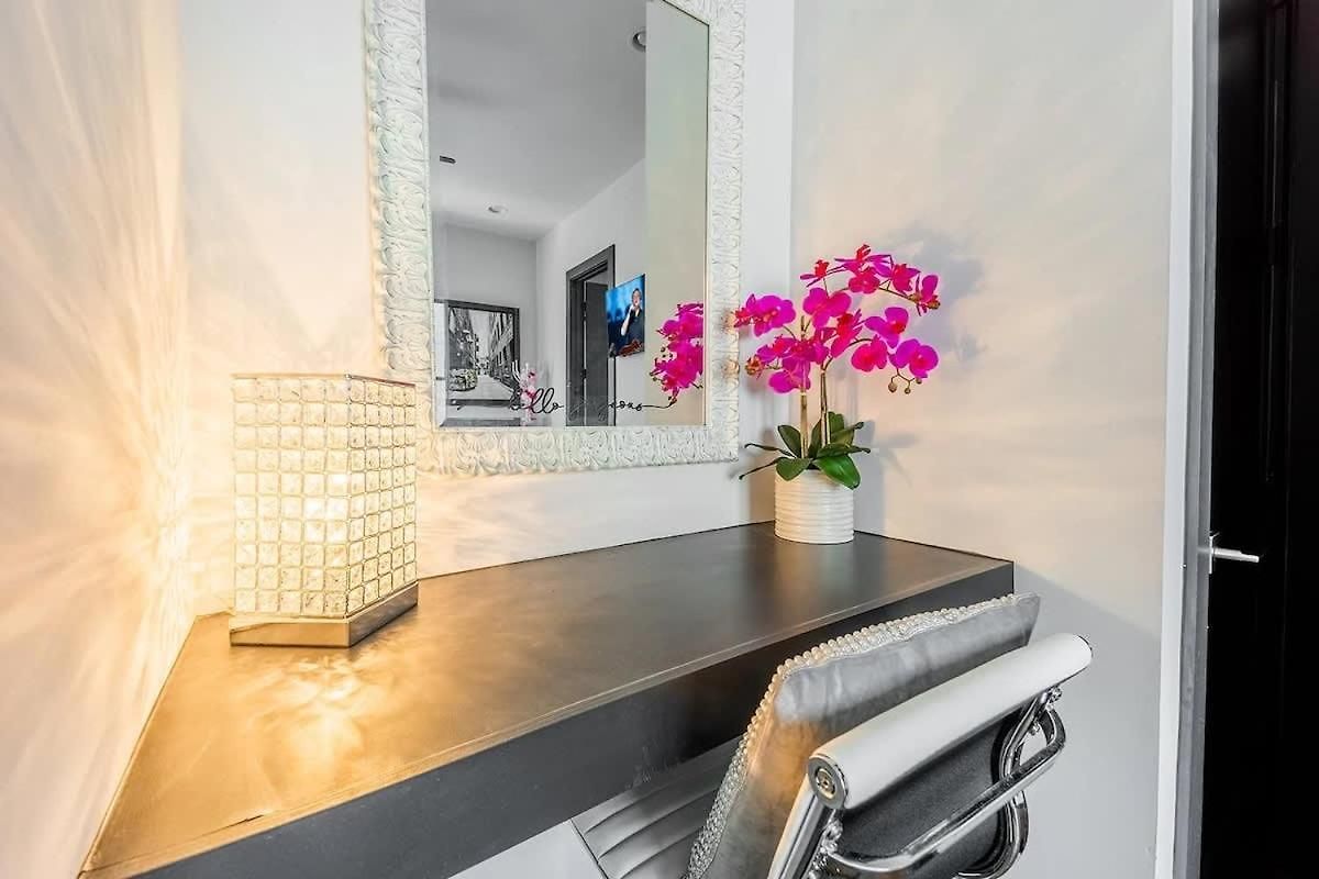 Boots & Broadway - 2 Units - Mins To Broadway * Nashville
