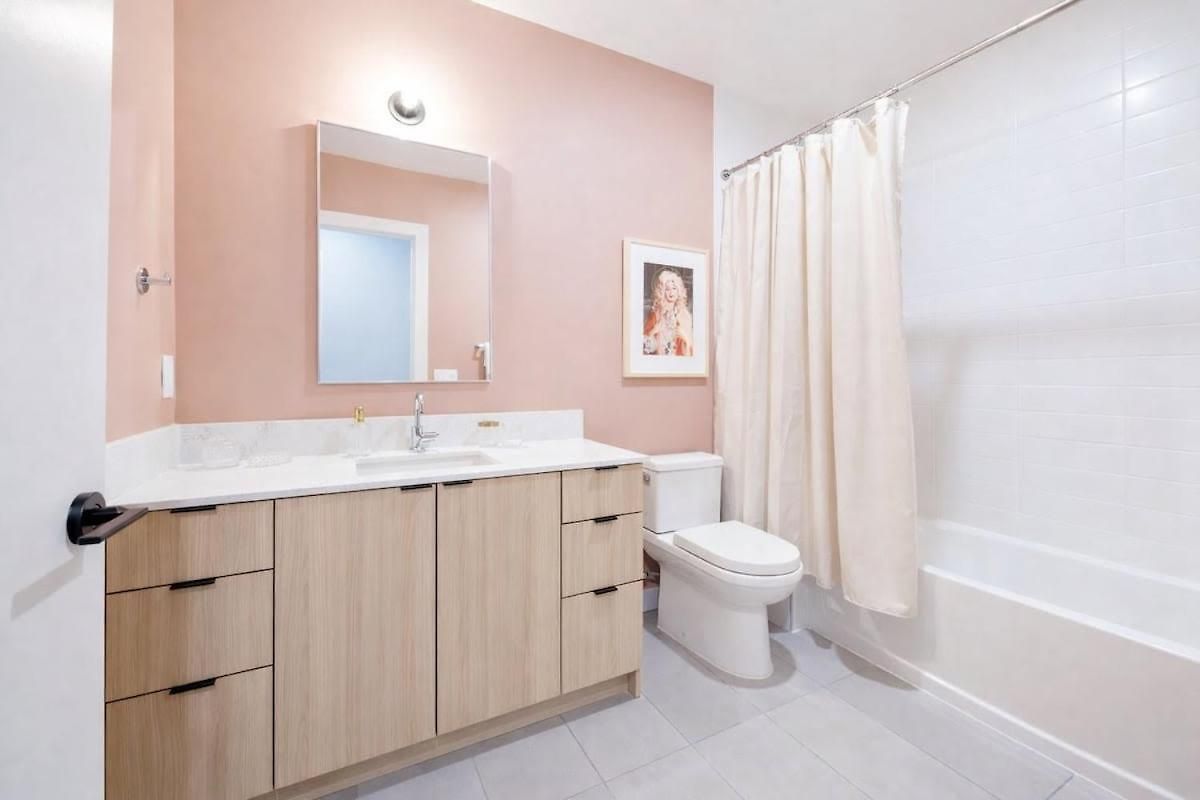 Hyve-anthem-private Balconies-walk To Broadway Nashville