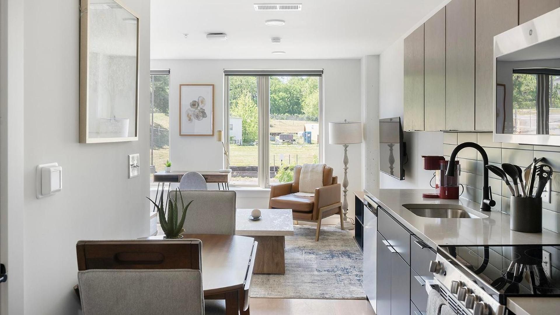 Landing Amazing Studio Gym Apartment *