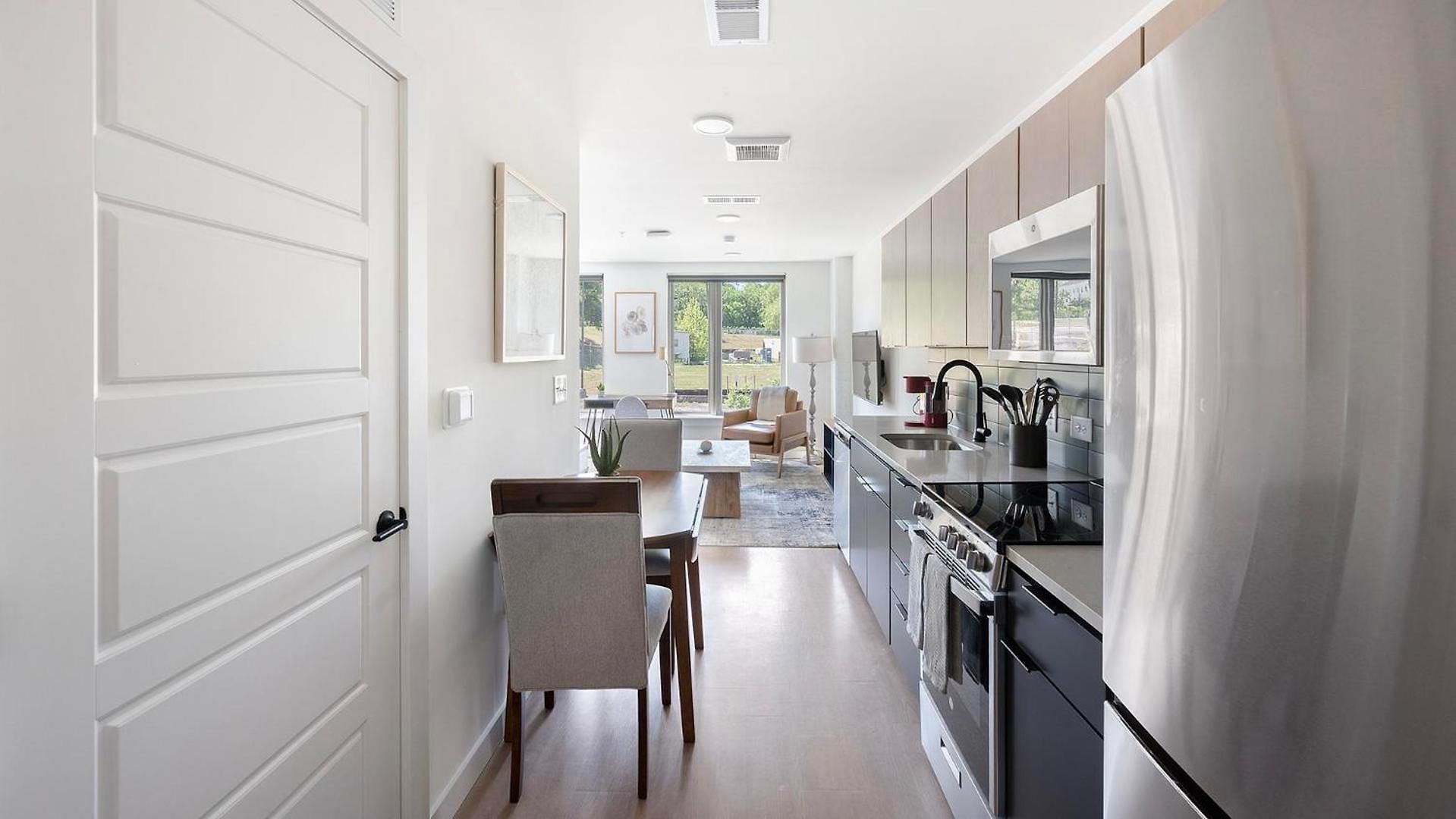 Landing Amazing Studio Gym Apartment Nashville