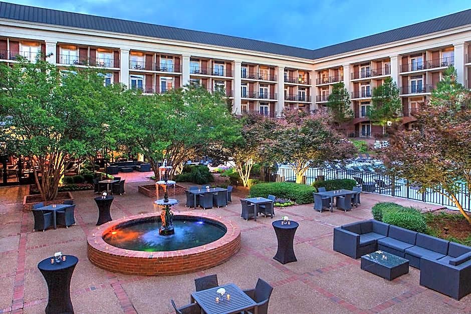 Sheraton Music Airport 4*