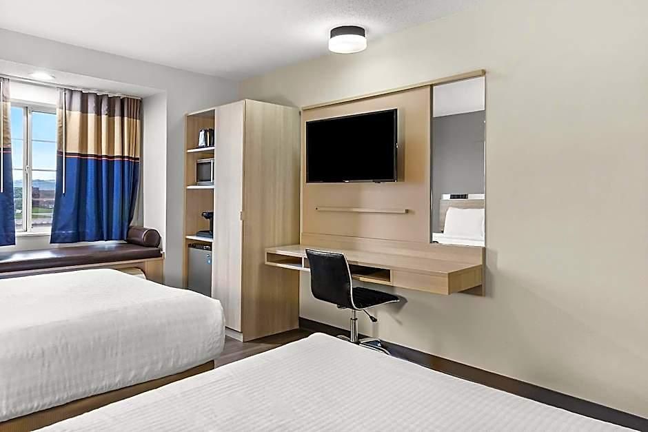 Microtel & By Wyndham 2*