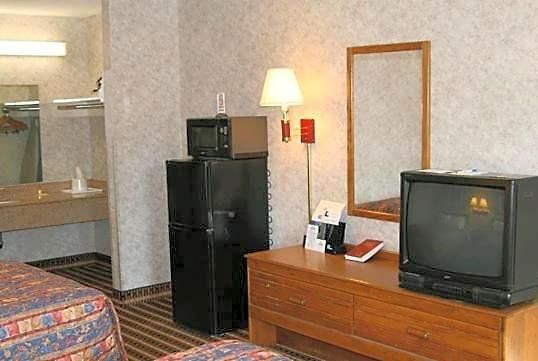 Days By Wyndham N Opryland/grand Ole Opry Motel