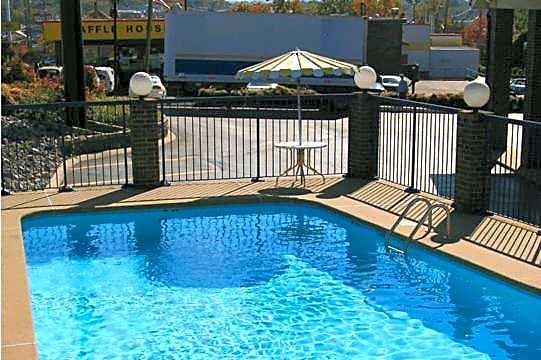 Days By Wyndham N Opryland/grand Ole Opry Motel 2*