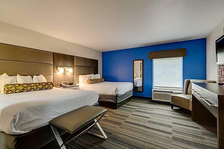 Hotel Alexis And Nashville