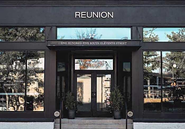 Reunion Hotel