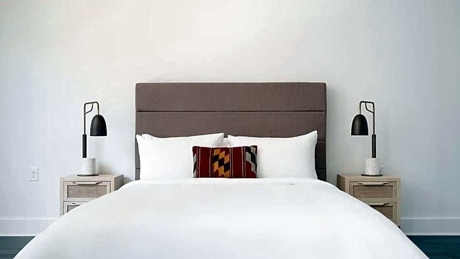 The Grove By Avantstay Stylish And Spacious Perfect For Groups Apartment