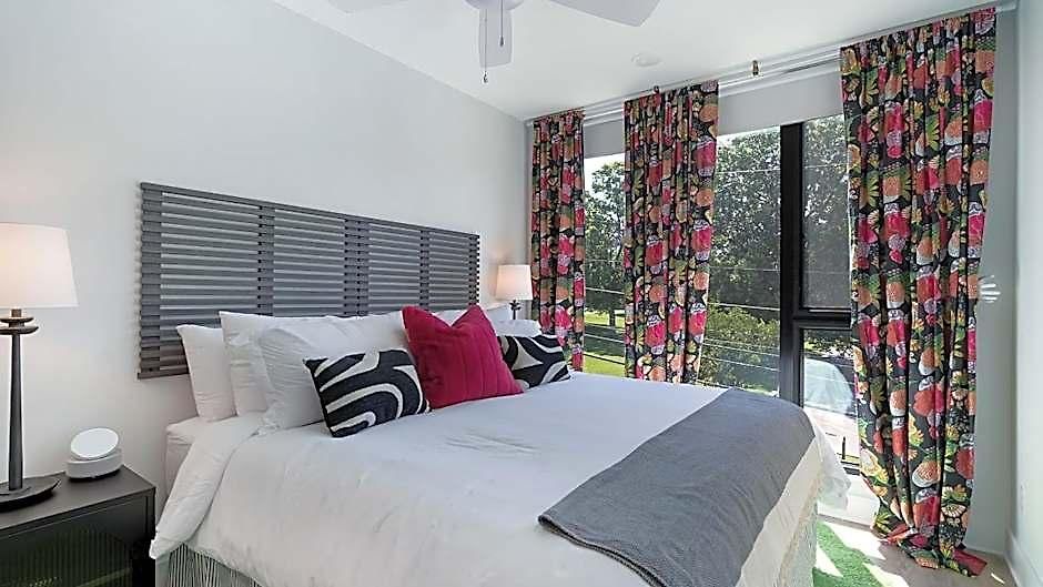 The Grove By Avantstay Stylish And Spacious Perfect For Groups Apartment *