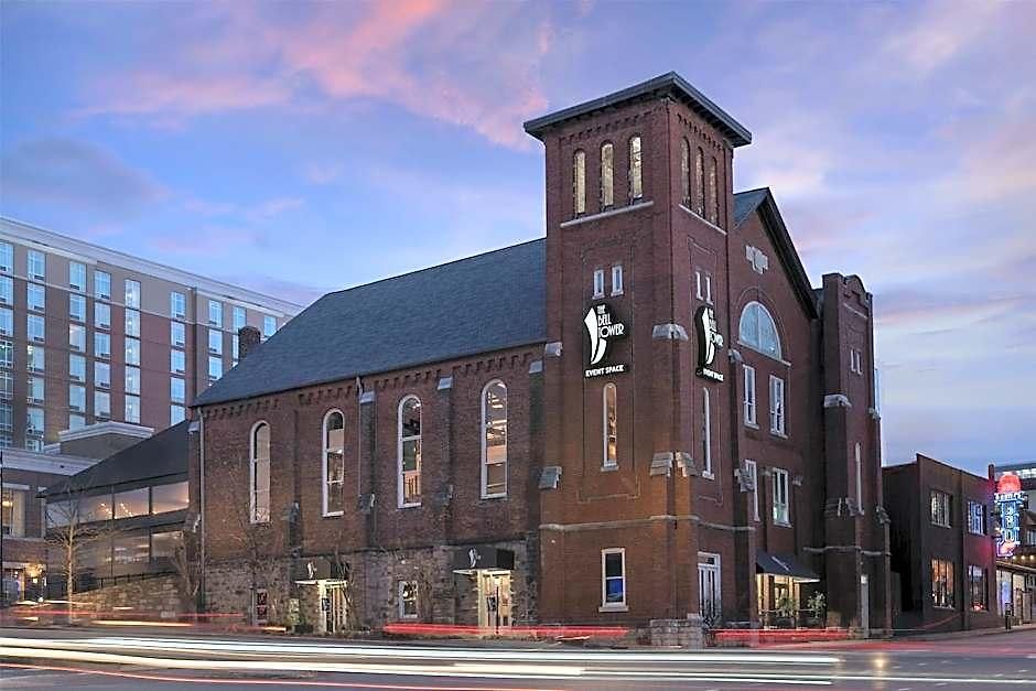 Hotel Motto By Hilton Downtown Nashville