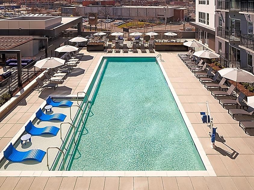 Sentral Sobro 4* Nashville