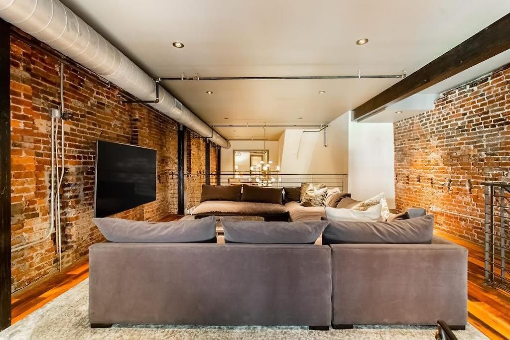 Tasteful Loft Apartment