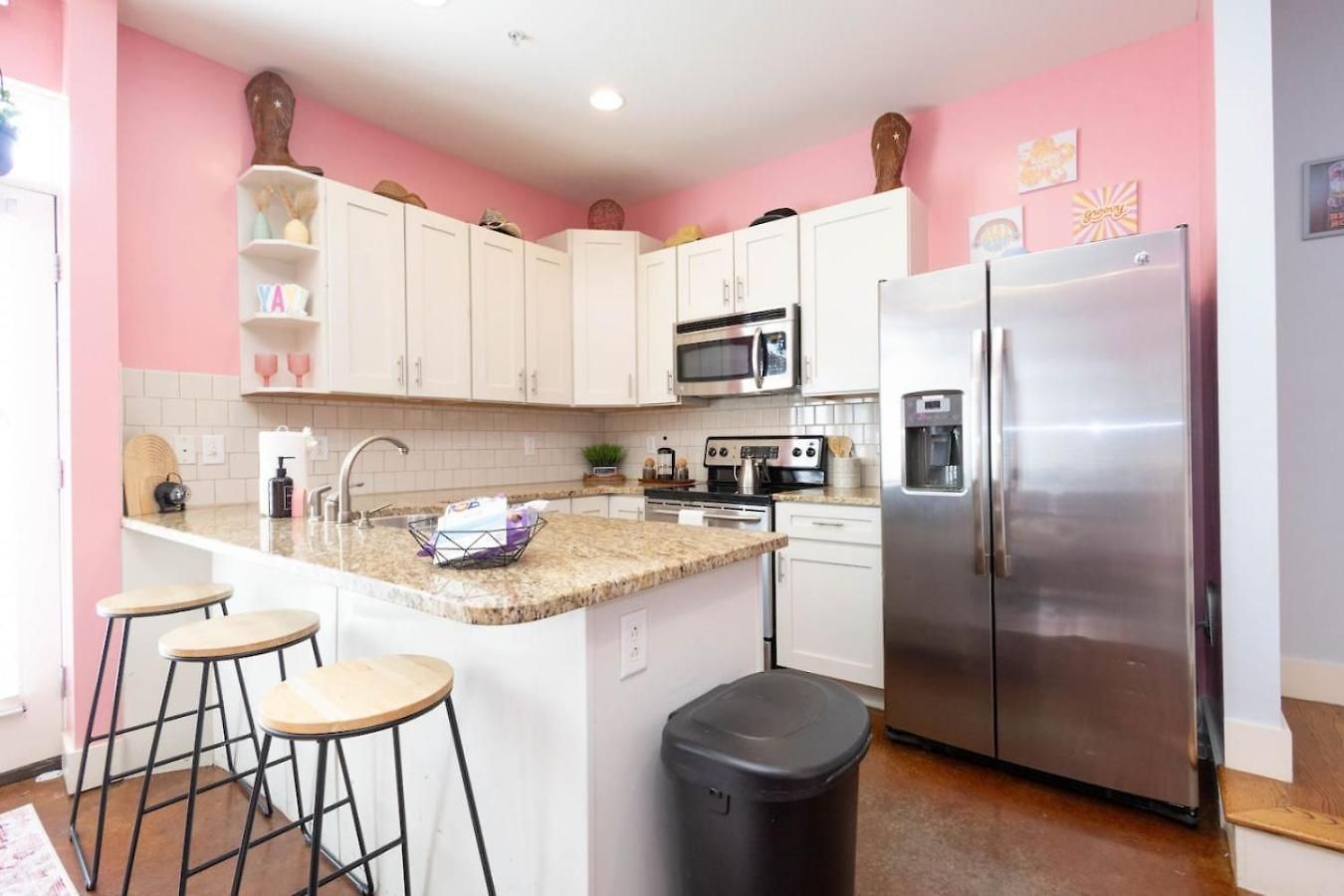 Apartment Lipstick & Boots - Luxury 3-level With Private Garage Near Music Row