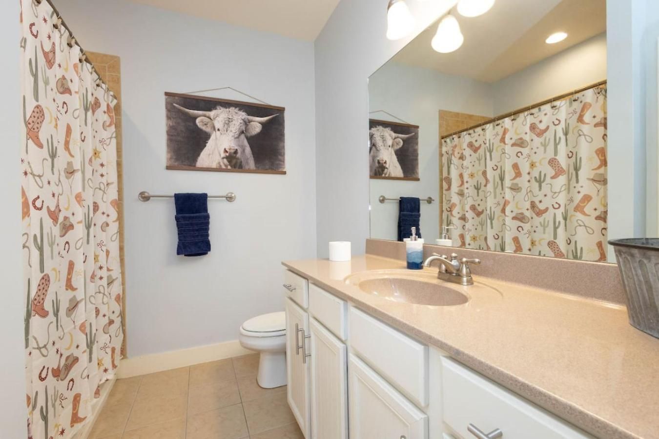 Lipstick & Boots - Luxury 3-level With Private Garage Near Music Row * Nashville
