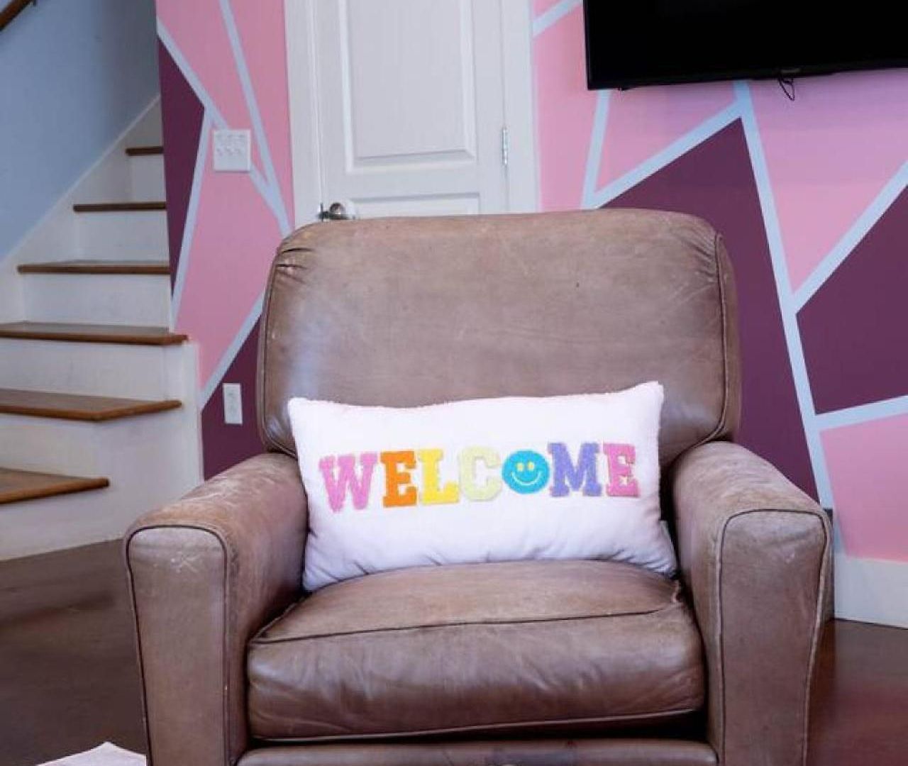 Apartment Lipstick & Boots - Luxury 3-level With Private Garage Near Music Row *
