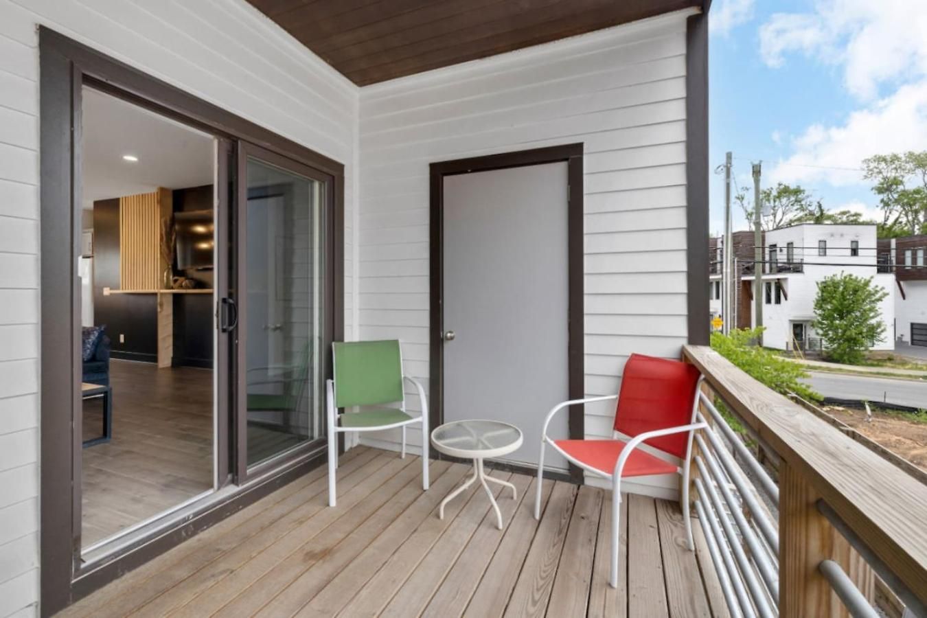 Rhythm & View - Large 4-bedroom Townhome With Private Garage & Dual Balconies Nashville