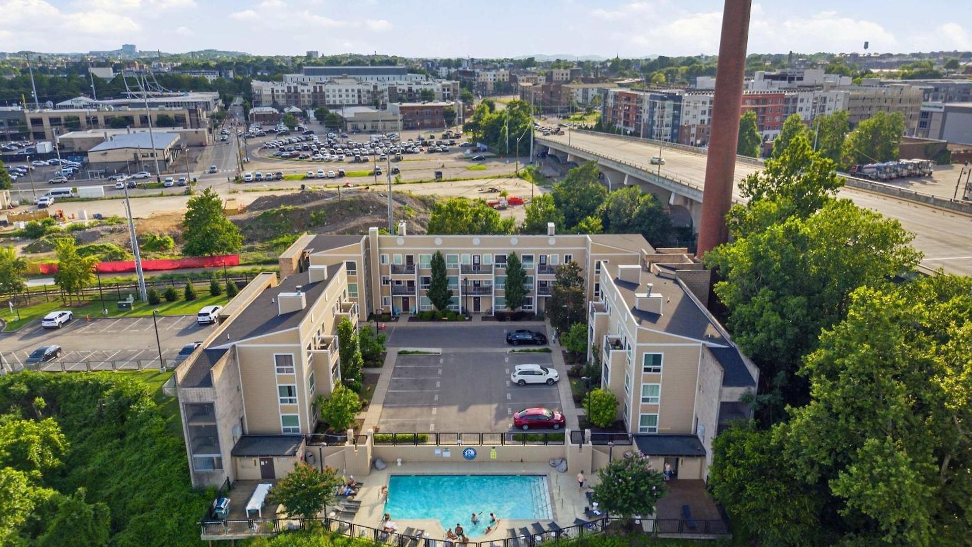 1062 Riverfront *