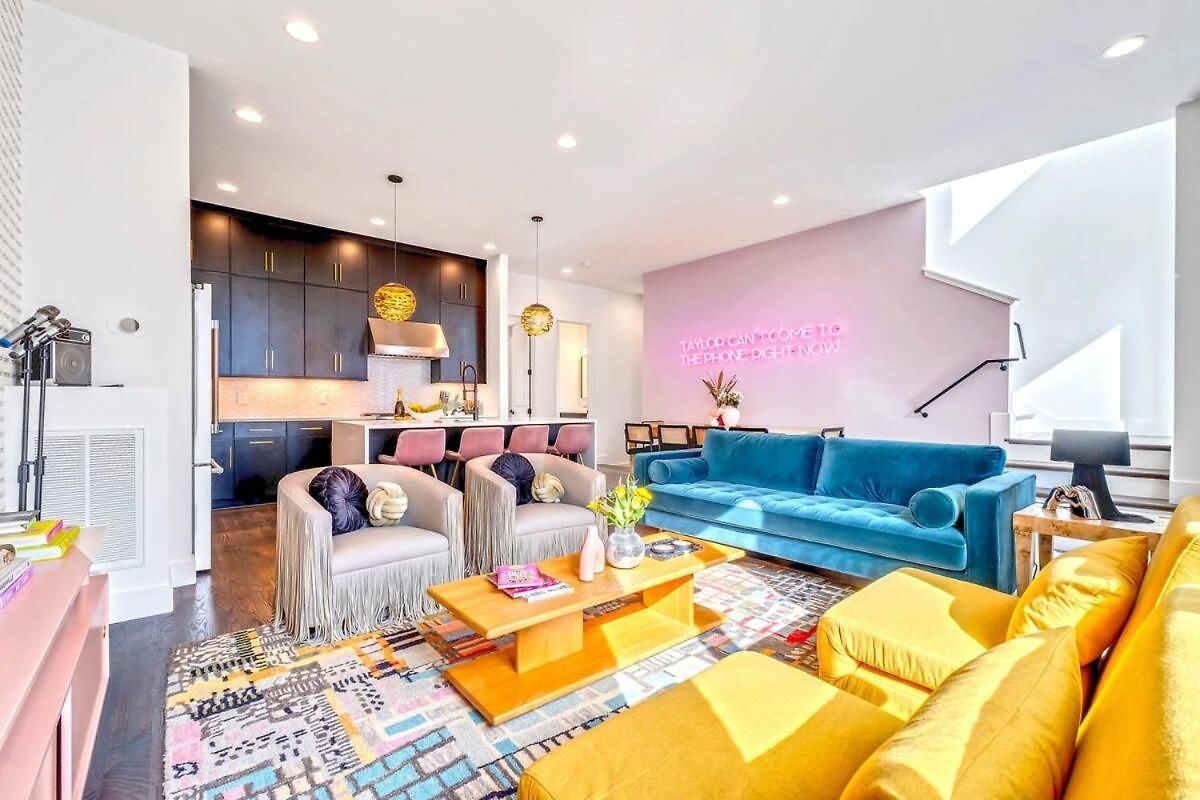 Holiday home New Nash Eras - Rooftop Decks With Hot Tub - 15 Beds Nashville