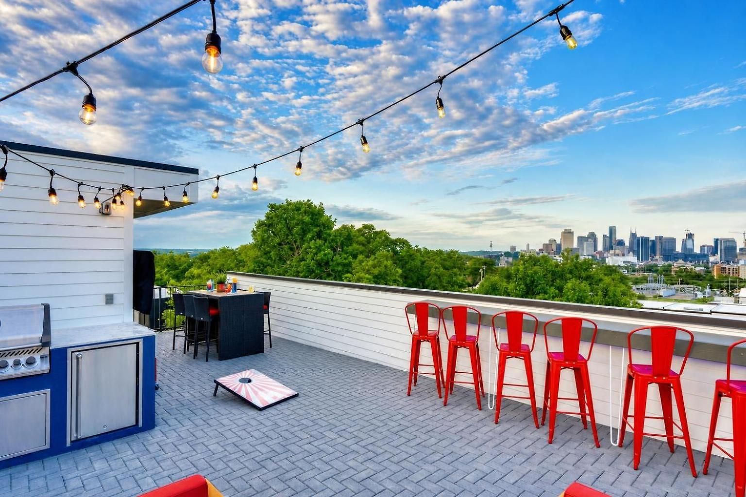 New Nashvegas Downtown Rooftop Views 13beds