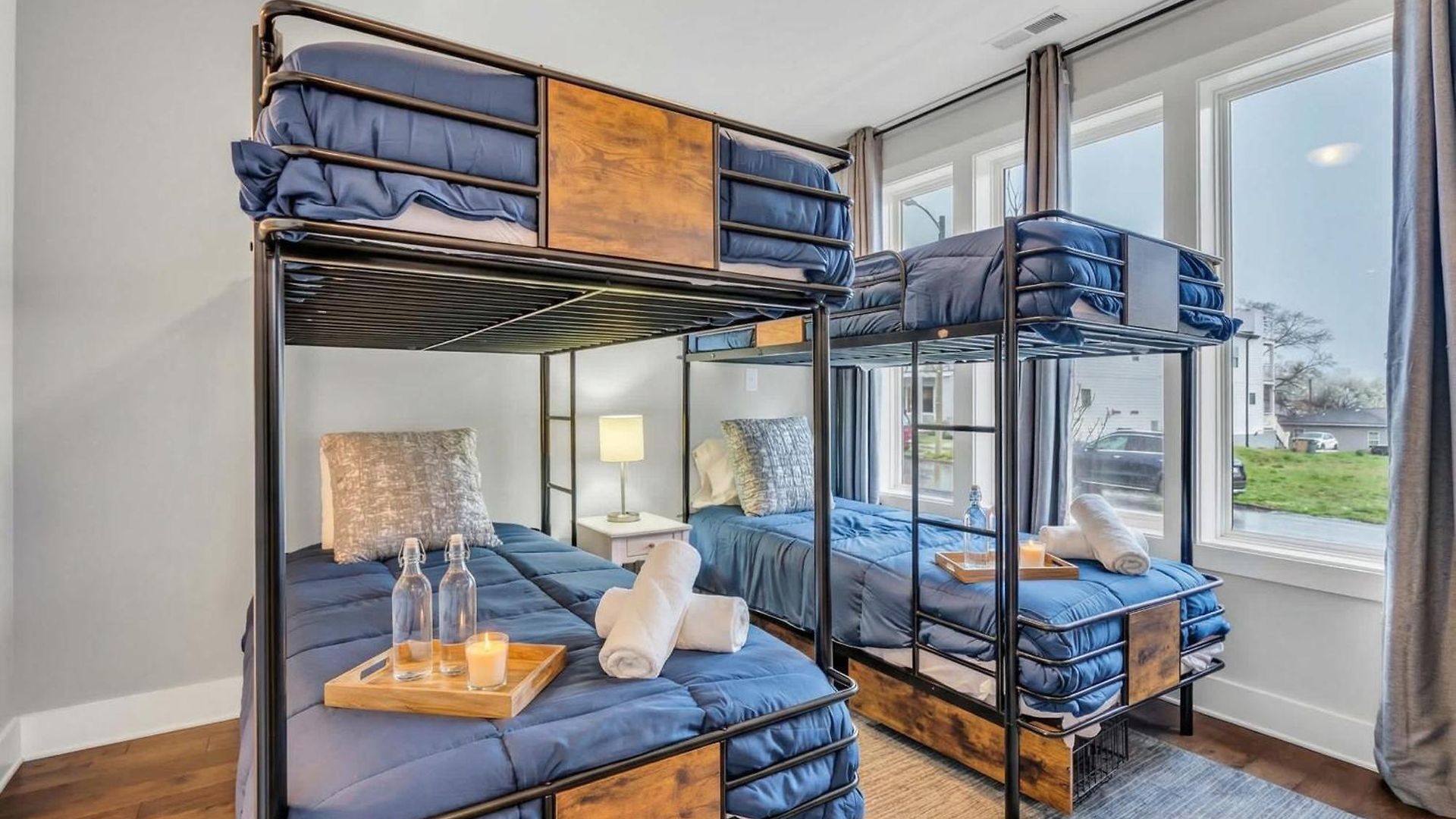 Holiday home New Luxe 4br 12 Beds - Roofdeck Views - Chefs Kitchen