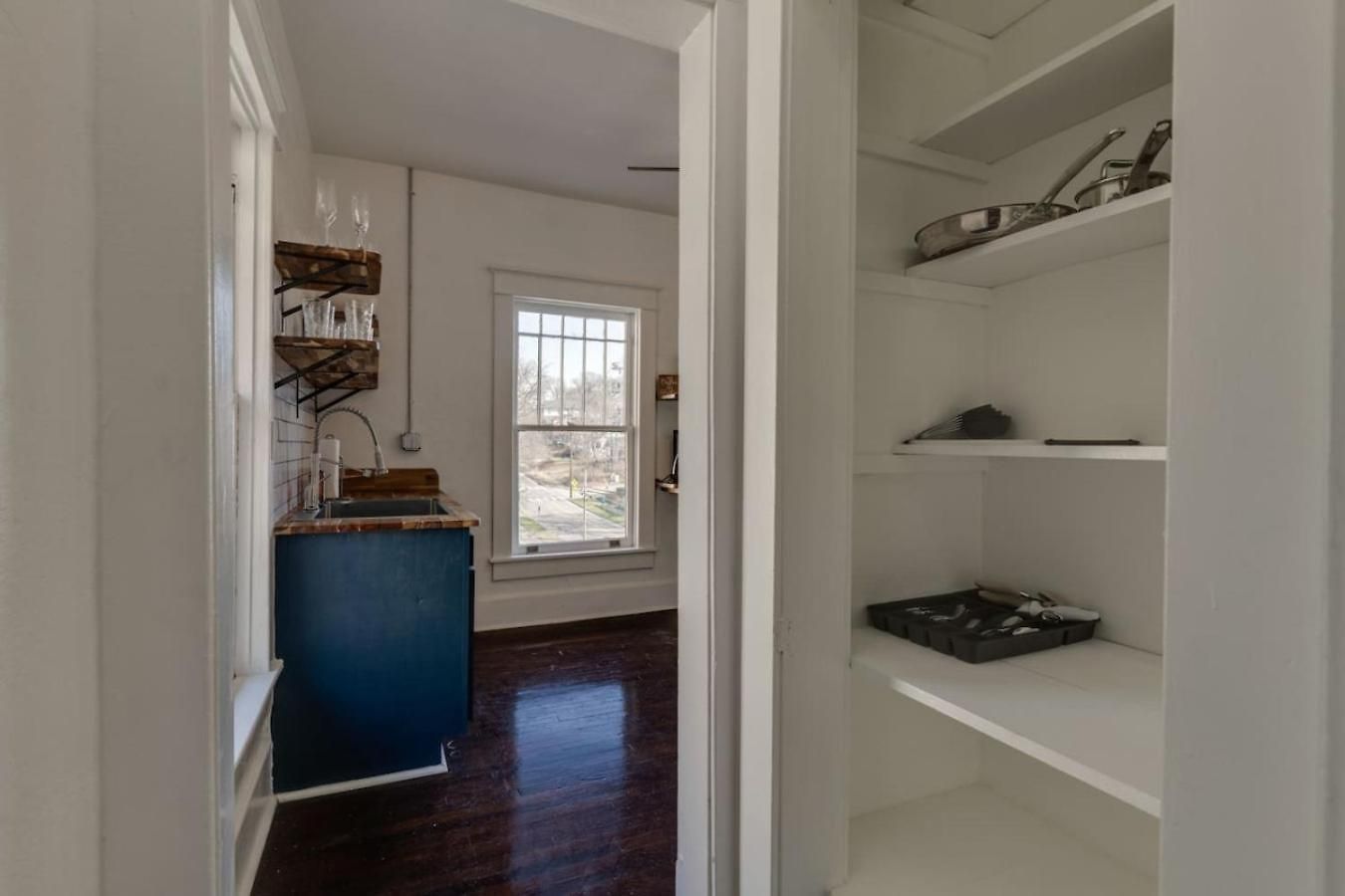 Historic Music Loft Sleeps 8, Near Broadway * Nashville