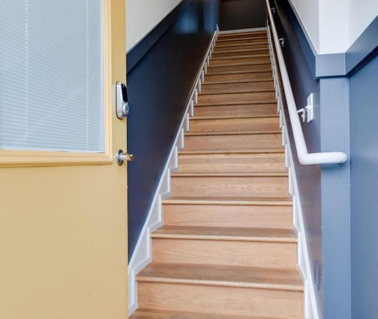 Spacious 2br Retreat, Near The Gulch Nashville