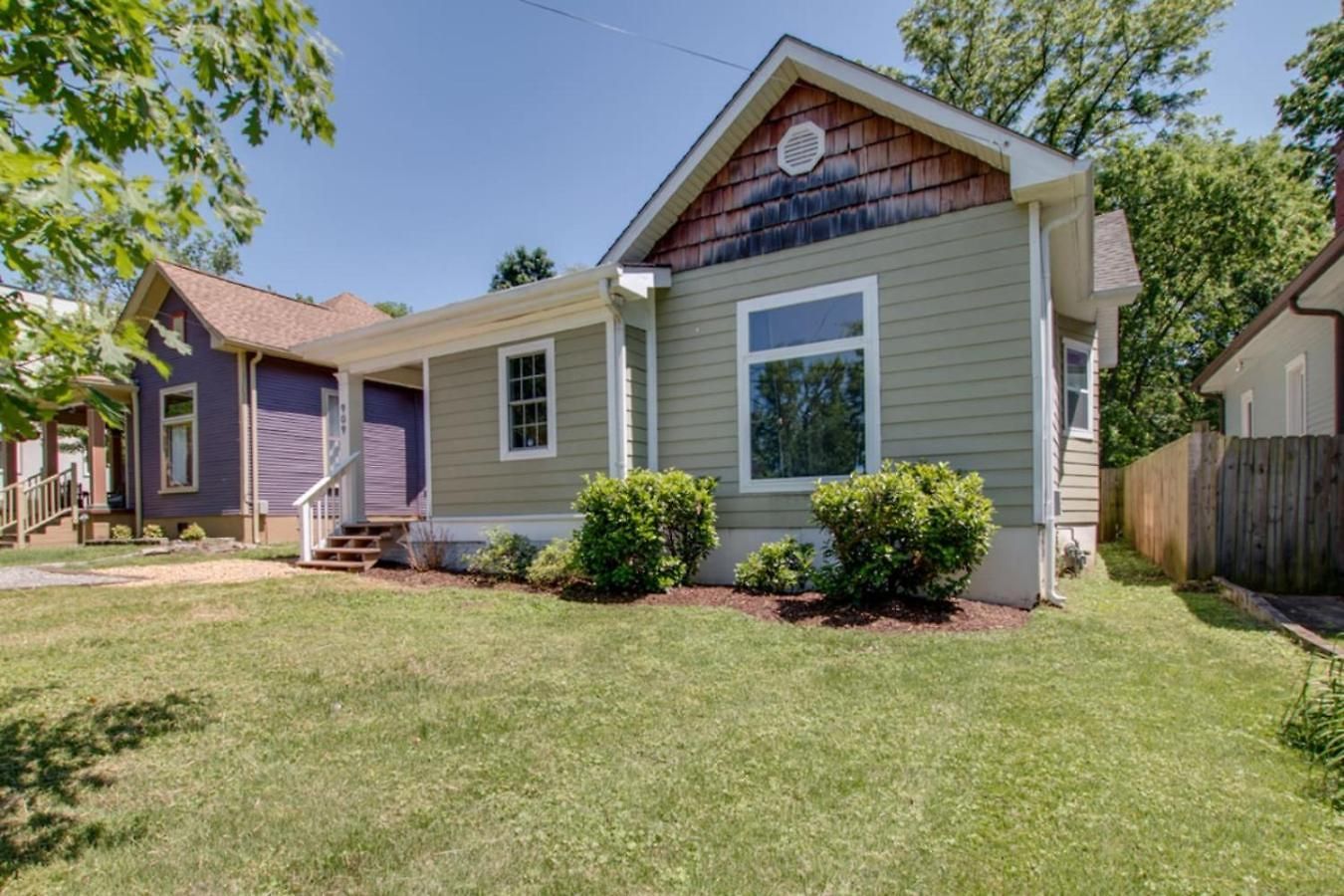 Holiday home East Nash 3br Fenced Yard , Deck , Parking , Pets Nashville