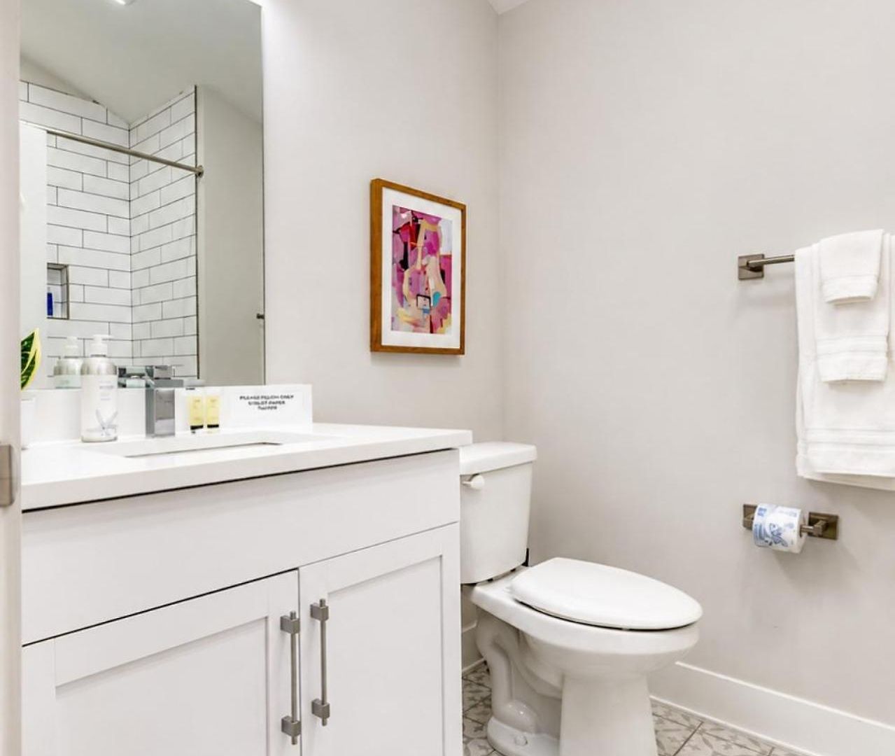 West End 4 Bd L 4bath Walk To Bars-close To Broadway