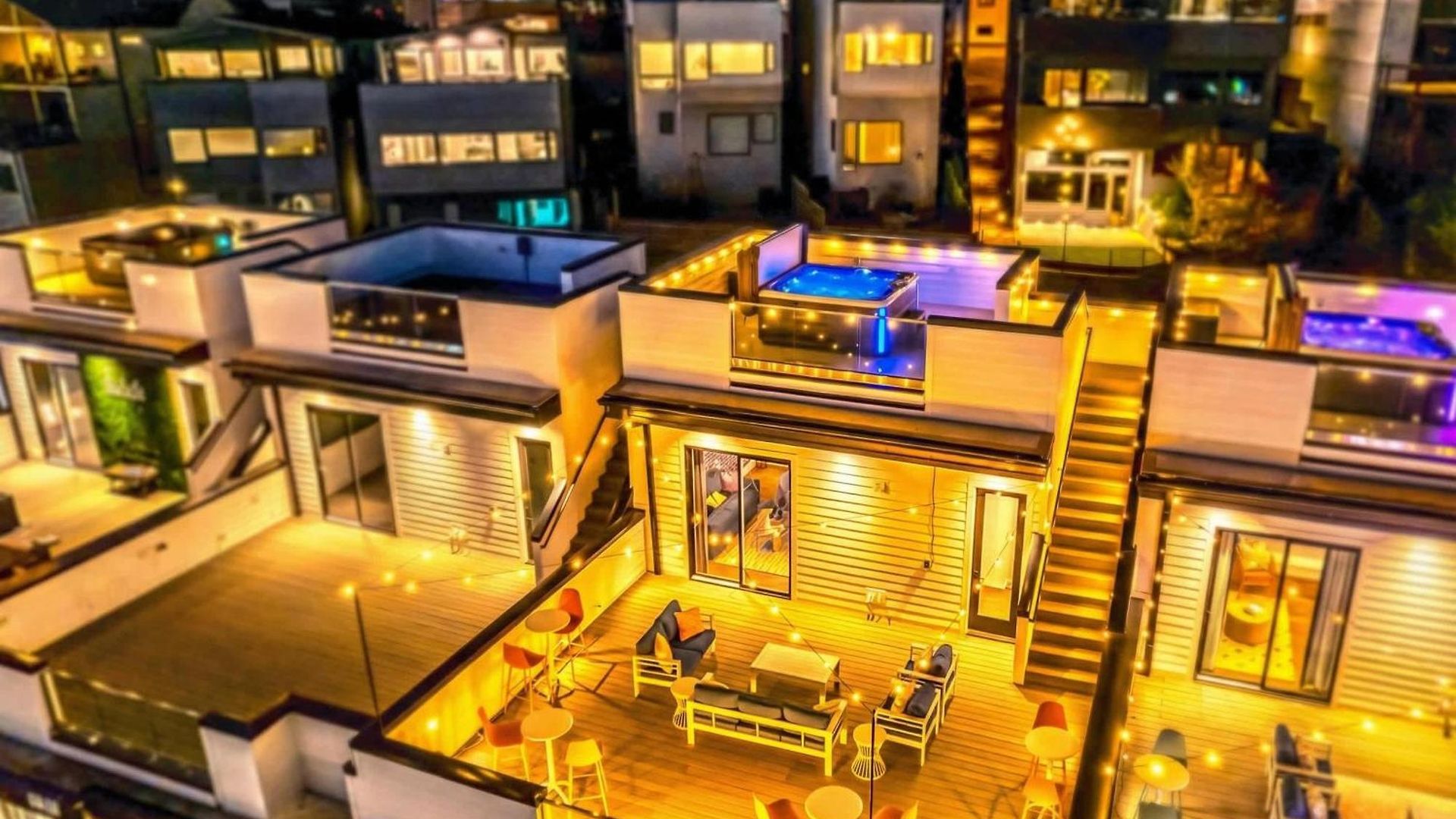 Holiday home Taylor Swift Inspired Hot Tub Rooftop Deck Views