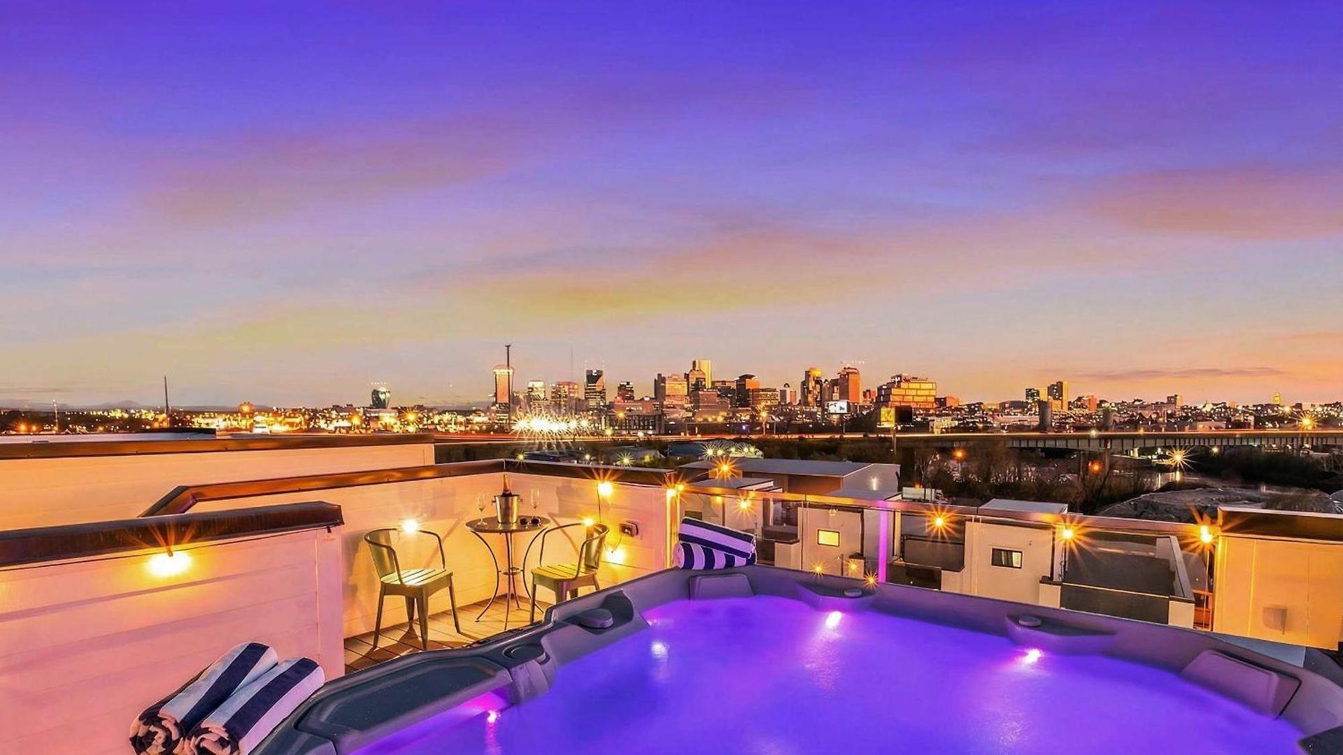 Holiday home Taylor Swift Inspired Hot Tub Rooftop Deck Views Nashville