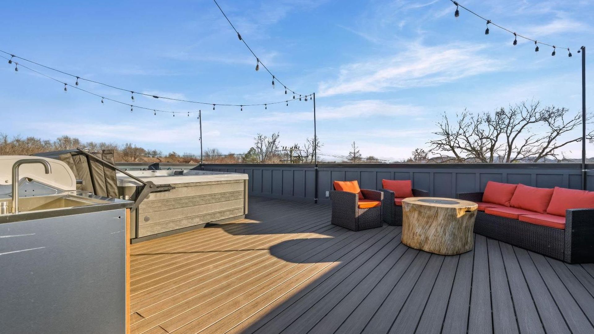 Rooftop Hot Tub Game Barrel Sauna Holiday home *