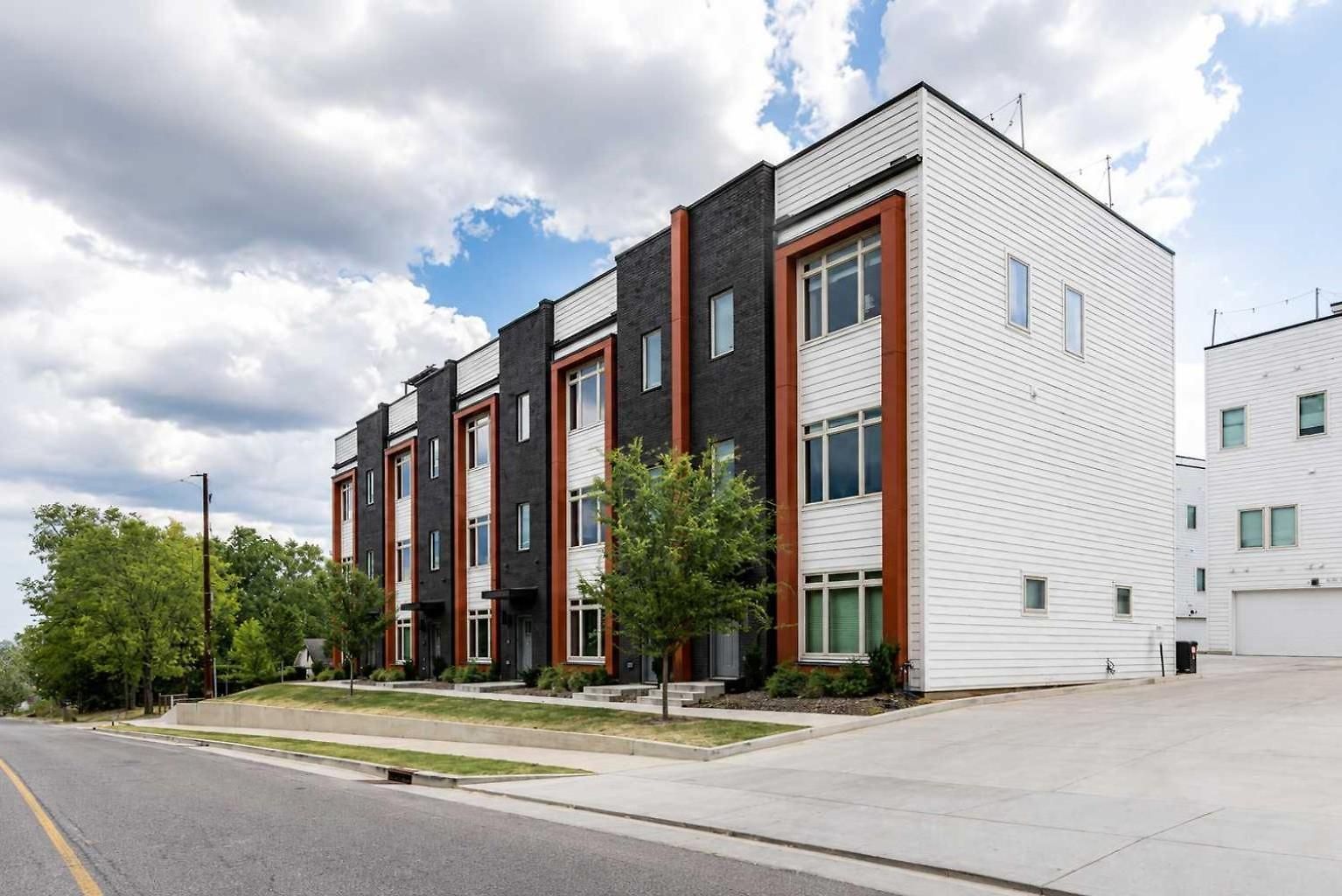 Two Luxe Nash Homes Rooftop Vibes Holiday home Nashville