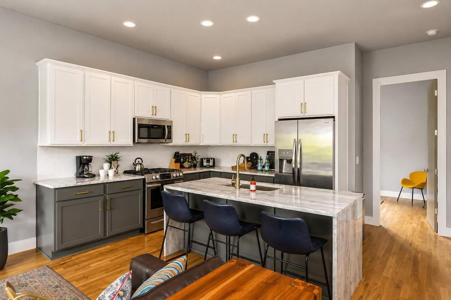 Luxury Rooftop Retreat Sleeps 12 Nashville