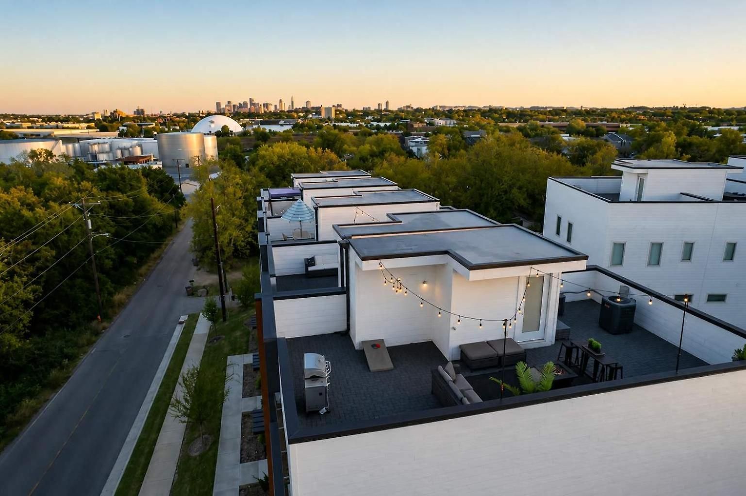 Skyline Serenity Spacious Retreat Nashville