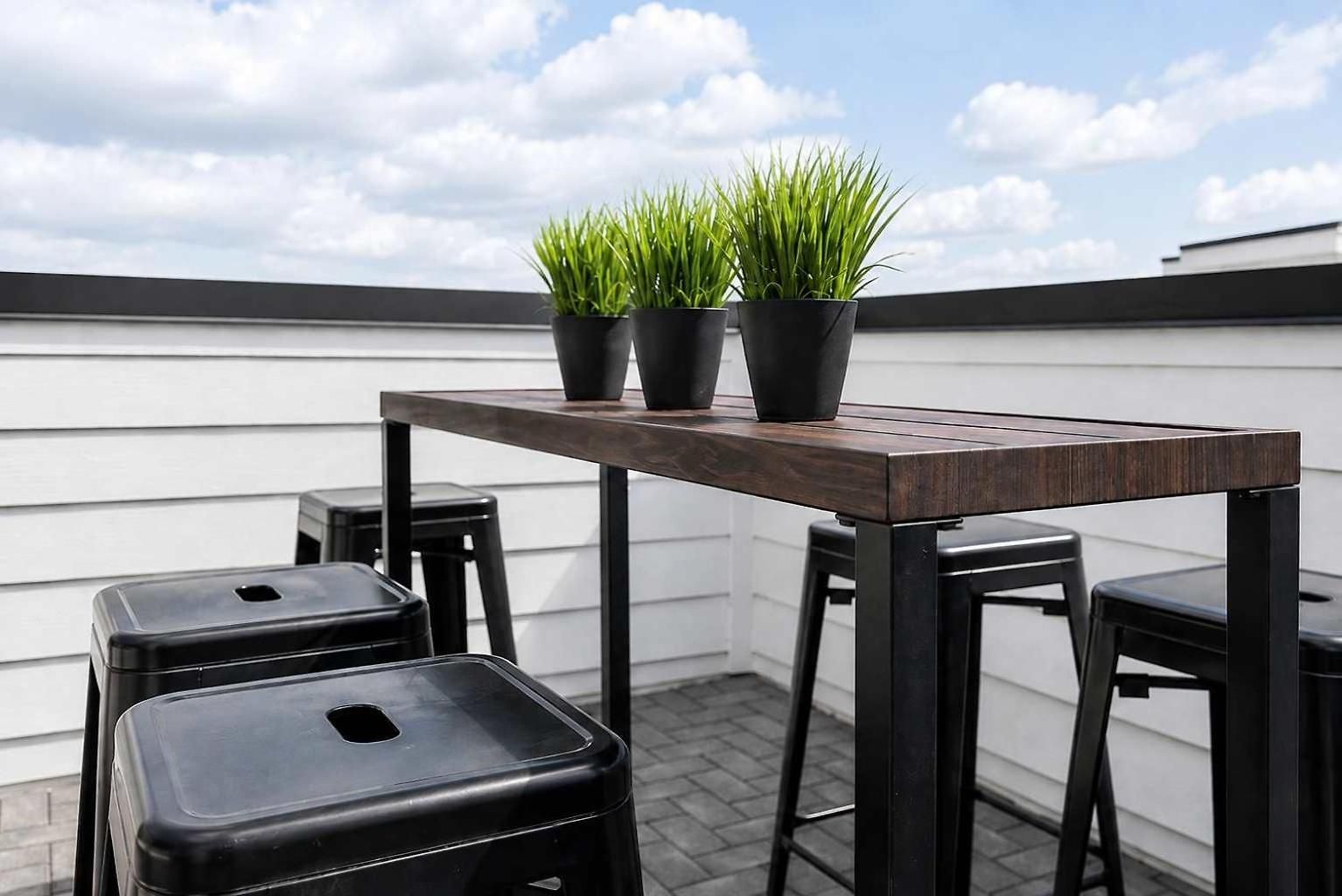 Two Luxe Nash Homes Rooftop Vibes * Nashville