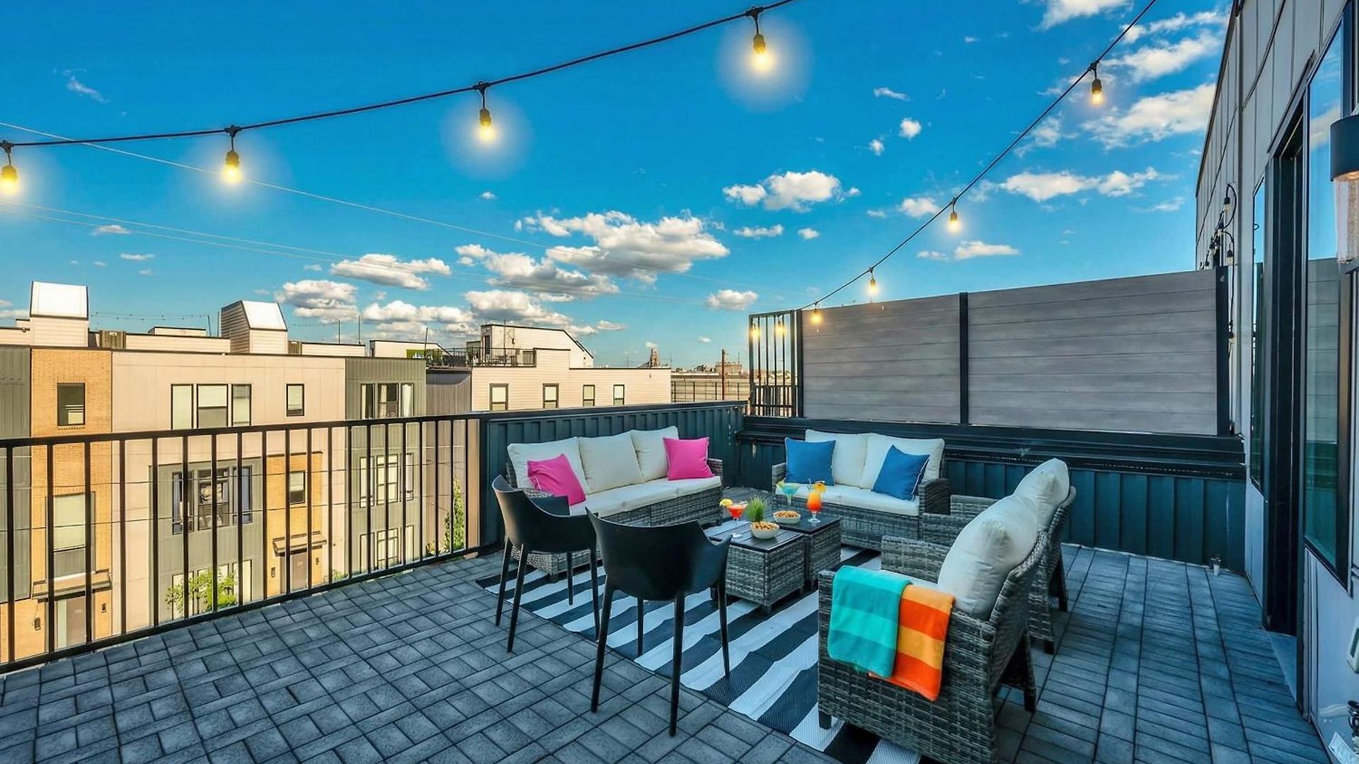 Close To Dt Music Rooftop Views Game *