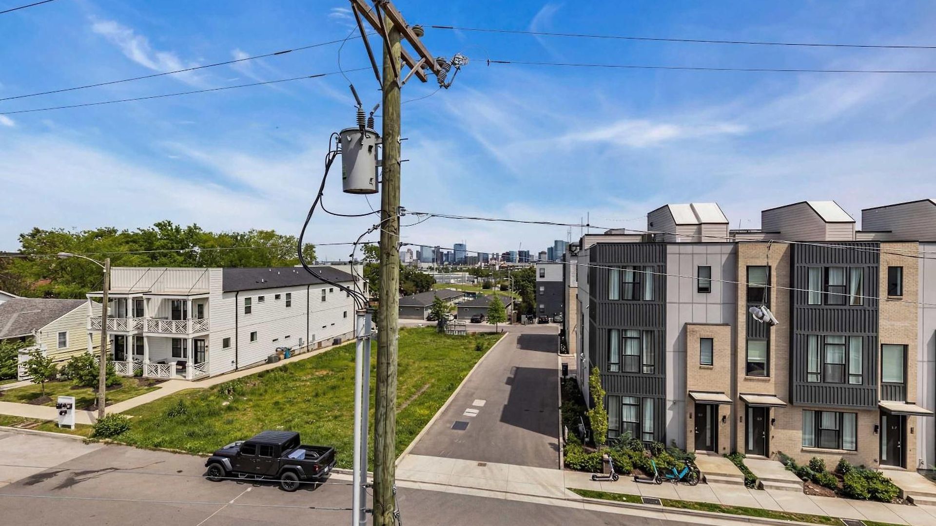 Brand New Views Karaoke Near Downtown *